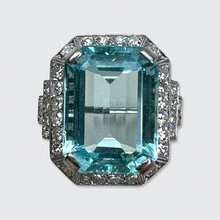 Load image into Gallery viewer, Vintage Aquamarine &amp; Diamond Cocktail Ring