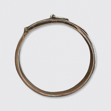 Load image into Gallery viewer, Victorian Memorial Ring with &#39;Locked&#39; Compartment
