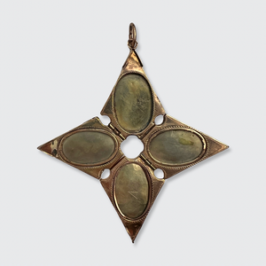 Victorian Star Shaped Locket for Four Pictures