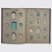 Load image into Gallery viewer, Victorian &#39;Album Pour Monogrames&#39;