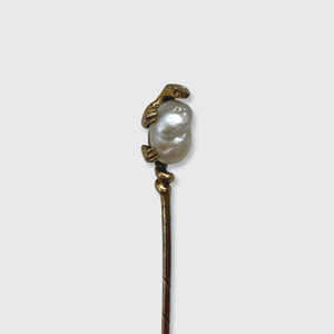 Pearl Lizard Stickpin