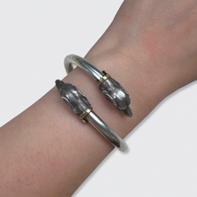 Load image into Gallery viewer, Artus Bertrand Silver Dog Heads Bangle