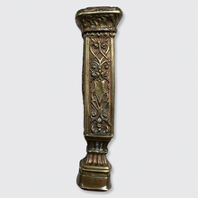 Load image into Gallery viewer, Victorian Wax Seal Travel Case with Six Seals