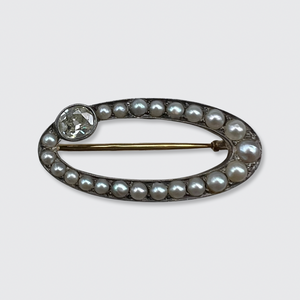 Ellipse-Shaped Pearl and Diamond Brooch