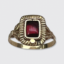 Load image into Gallery viewer, Garnet &#39;Poison&#39; Ring with Hidden Compartment and Removeable Rim