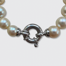 Load image into Gallery viewer, Vintage Pearl Bracelet with Emerald &amp; Diamond Spacers