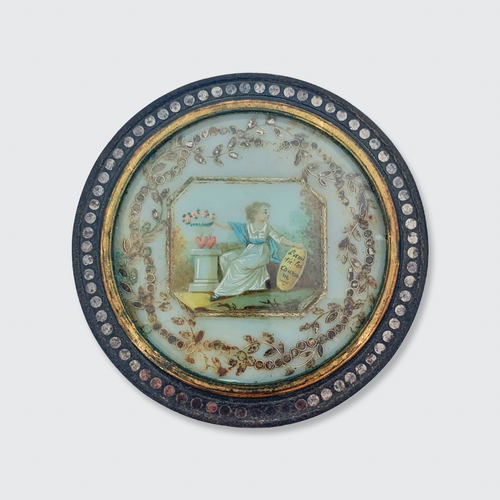 Round Pressed Horn Trinket Box 'L'amitié les Couronne'