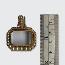 Load image into Gallery viewer, Georgian Hexagonal Pearl Locket