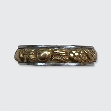 Load image into Gallery viewer, Federico Buccellati Fruits and Foliage Wedding Ring